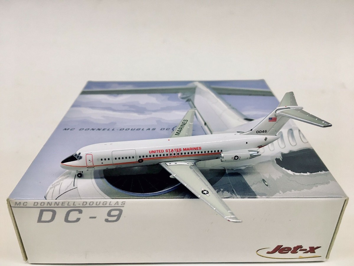 Jet-X 1/400 JX099 McDonnell Douglas MD-82 CONTINENTAL 超希少