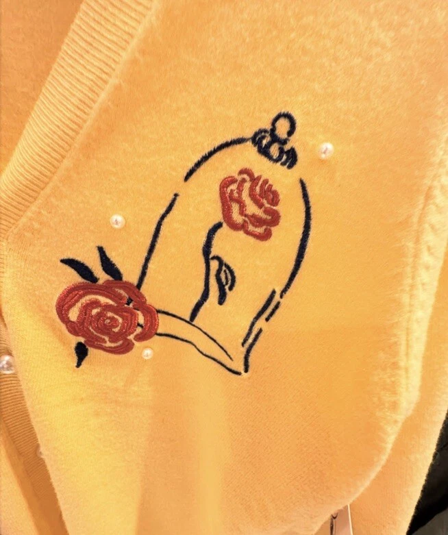 Cárdigan Suéter Bella La Bella y la Bestia Parques Disney L 1X 2X Nuevo Difícil de Encontrar Foto 2 de 4