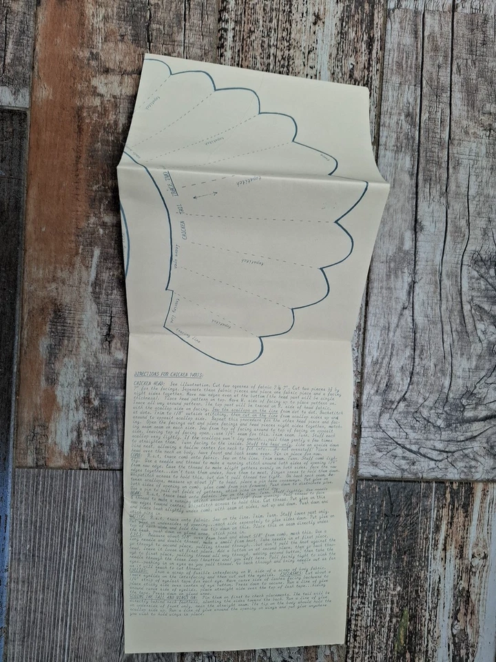 Cotton Ginny's Sewing Pattern - Chicken in a Bonnet  Uncut Pattern - Image 3 of 4