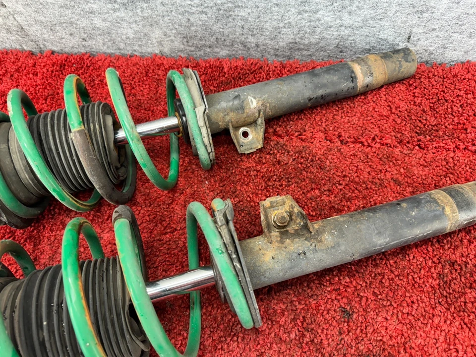 Juego de amortiguadores de puntal delantero izquierdo y derecho BMW 2001-2006 E46 M3 OEM Foto 3 de 4