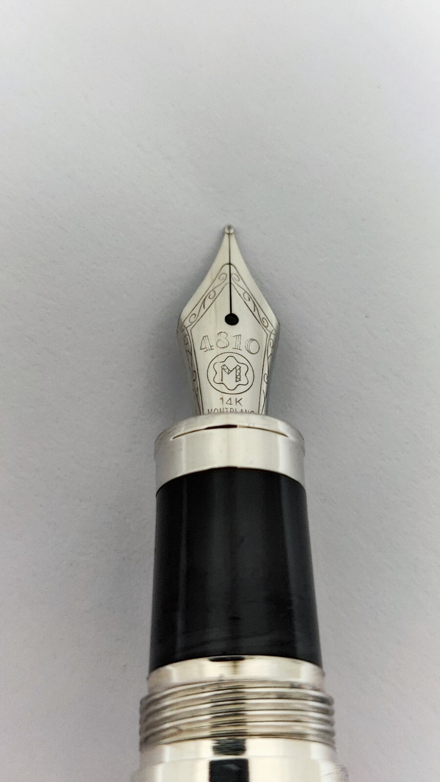 Montblanc Antoine de Saint Exupery Writers Edition Fountain Pen - Free Shipping