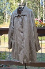 Travelsmith Ladies 2x Honey Gold Crinkled Water Repellent Knee Length Jacket