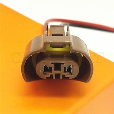8111002110 Low Beam Headlights Connector Plug For Toyota Corolla 2001-2002