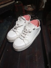 VALENTINO BY MARIO FRESIA White/Black Lace Up Low Top Sneakers Sz 9.5M