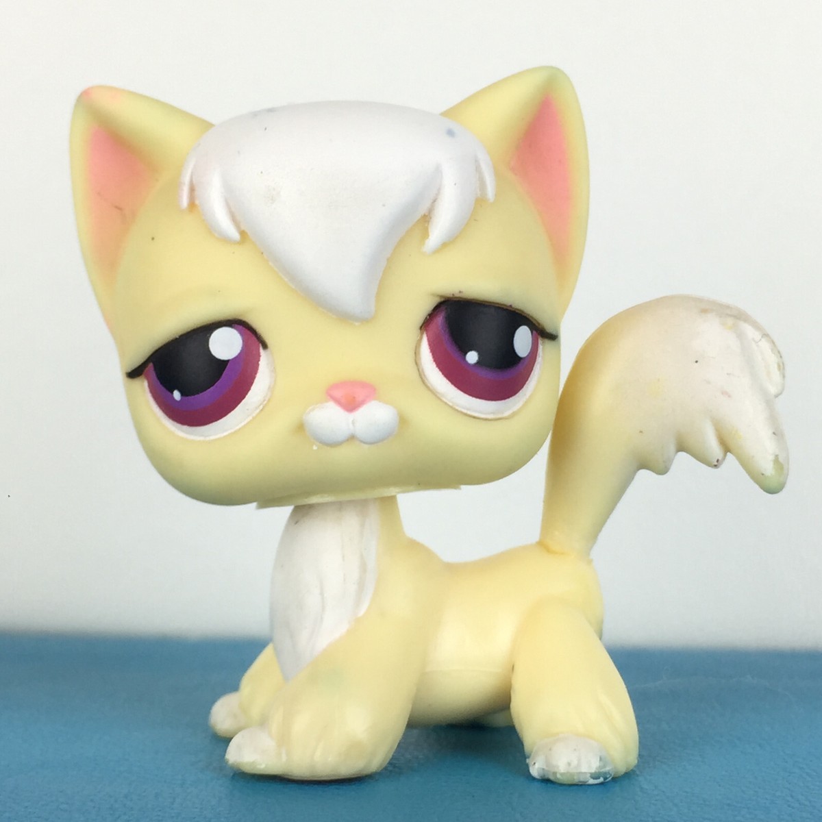 Authentic Littlest Pet Shop #1726 Long Hair Angora Cat