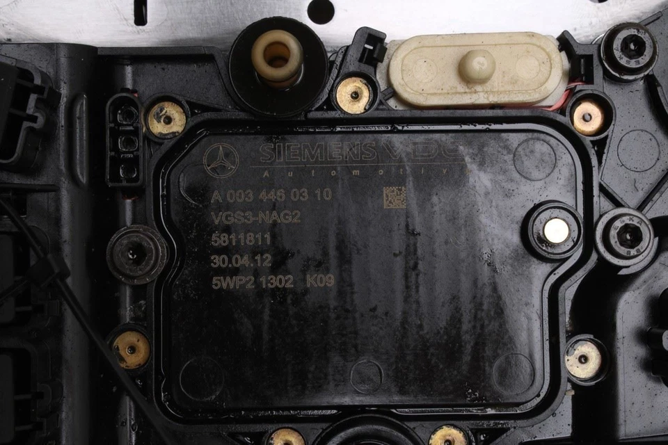 2012 梅赛德斯-奔驰 E350 Sport 4Matic 3.5L AWD 7-Spd 变速阀体 362K — 第 3/4 张图片