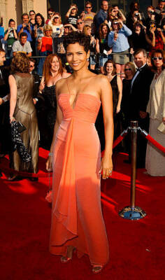 Actress Halle Berry at the 9th Annual Screen Actors Guild Awards a- Old Photo 11