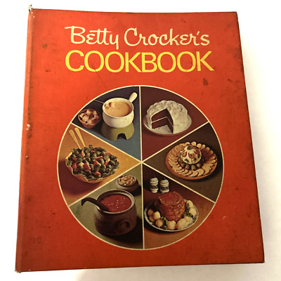 Betty Crocker's Cookbook Pie Chart 1969  26th Ed 1976 Hard Cover 5 Ring USA