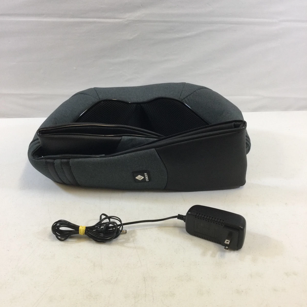 Etekcity EM-SN8S Black Wireless Shiatsu Neck And Shoulder Massager Used