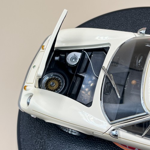 Kyosho 1/18 The Lotus Europa Special with rear wing White Gorgeous 08153W - 第 14/24 張圖片