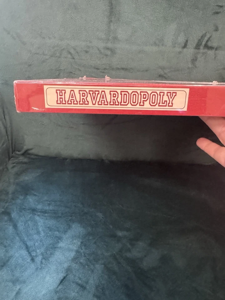 HARVARDOPOLY Monopoly HARVARD University 1st Edition 1991 BOARDGAME SEALED - Image 4 of 4