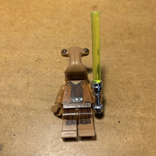 LEGO Star Wars  Ithorian Jedi Master (Noga-ta) Minifigure sw0570, From Set 75051