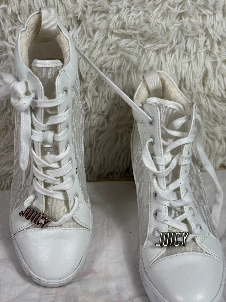 Juicy Couture Women's Jorgia Wedge Lace-Up Sneakers Size 7.5 White Gray - Image 2 of 4