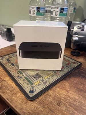 NOS 2014 Apple TV 3rd Generation A1469 - HD Media Streamer - Black - New Sealed