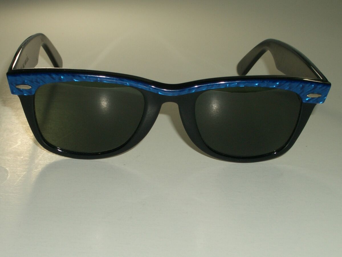 VINTAGE B&L RAY-BAN L1723 ELECTRIC BLUE SWIRL STREET NEAT VINTAGE B&L RAY-BAN L1723 ELECTRIC BLUE SWIRL STREET NEAT