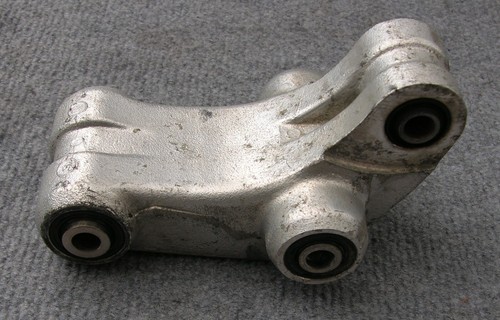 Honda CBR 1000F SC24 - Umlenkung Federbein, hinten