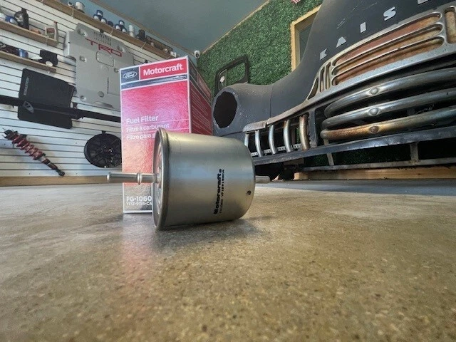 (1) Fuel Filter Motorcraft FG1060 - Image 3 of 4