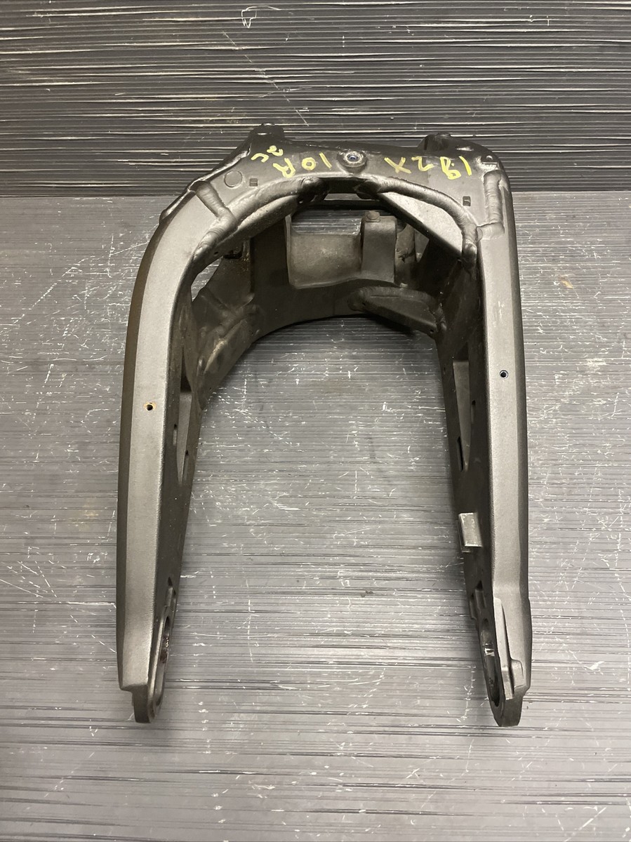 aimi　0226 2018 Kawasaki Ninja ZX10R 2C rear swing arm, swingarm assembly OEM