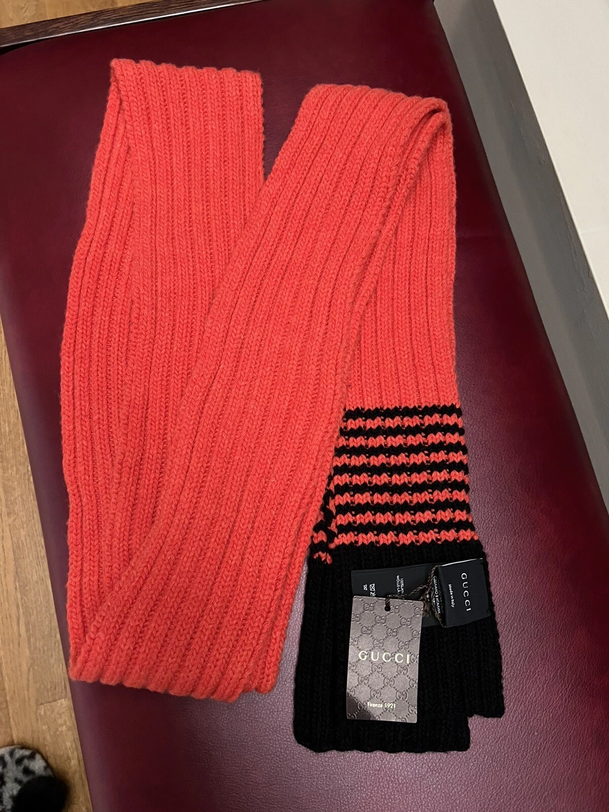 écharpe gucci