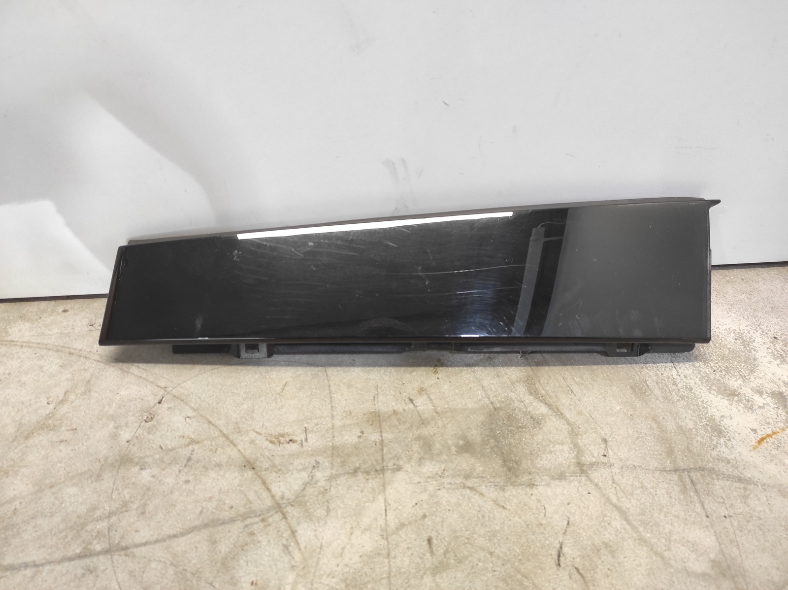 AUDI Q4 SUV F4B Rear Right Door Vertical Trim 89A839902 2022 29056140