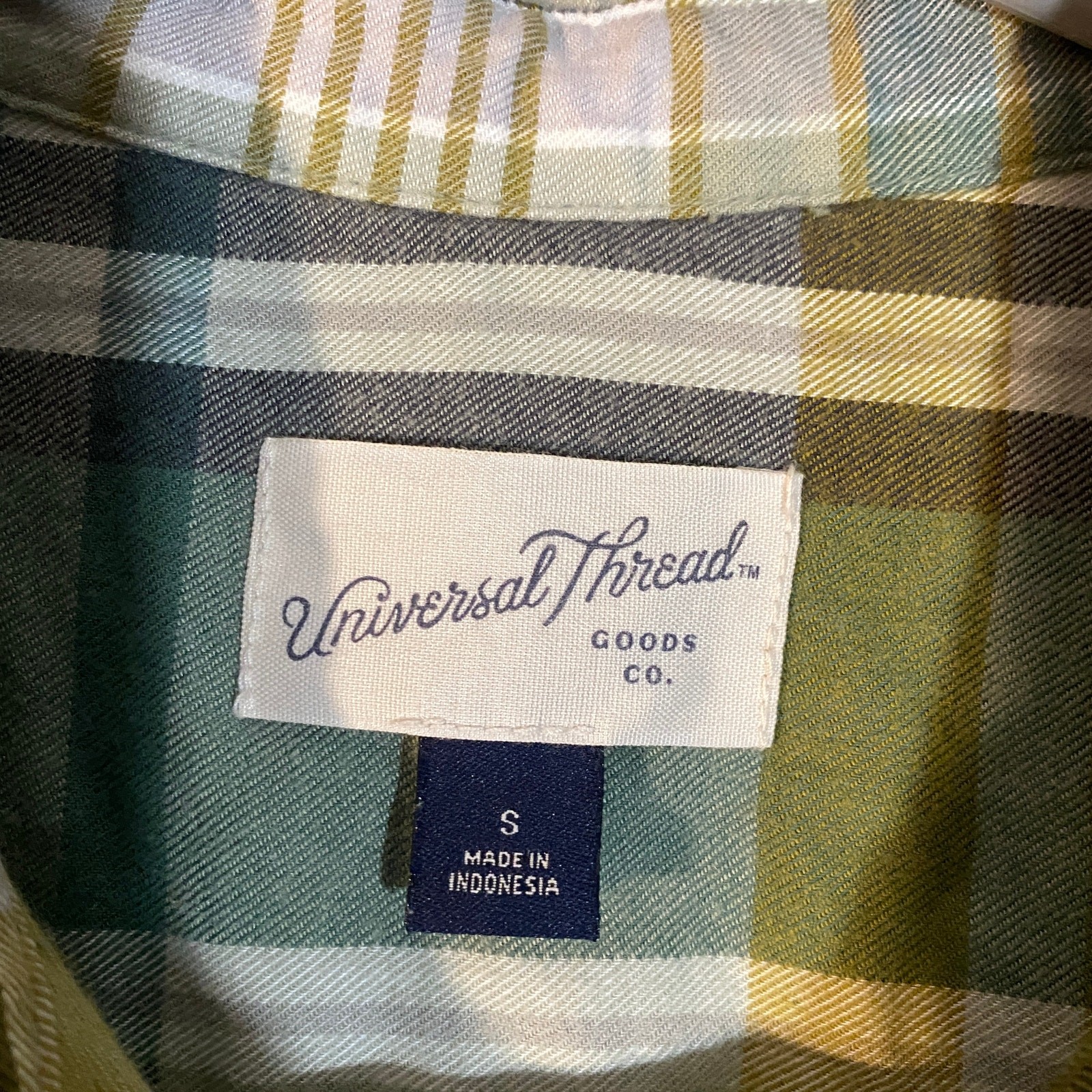 Universal Thread Yellow Multi-Color Plaid Button … - image 4