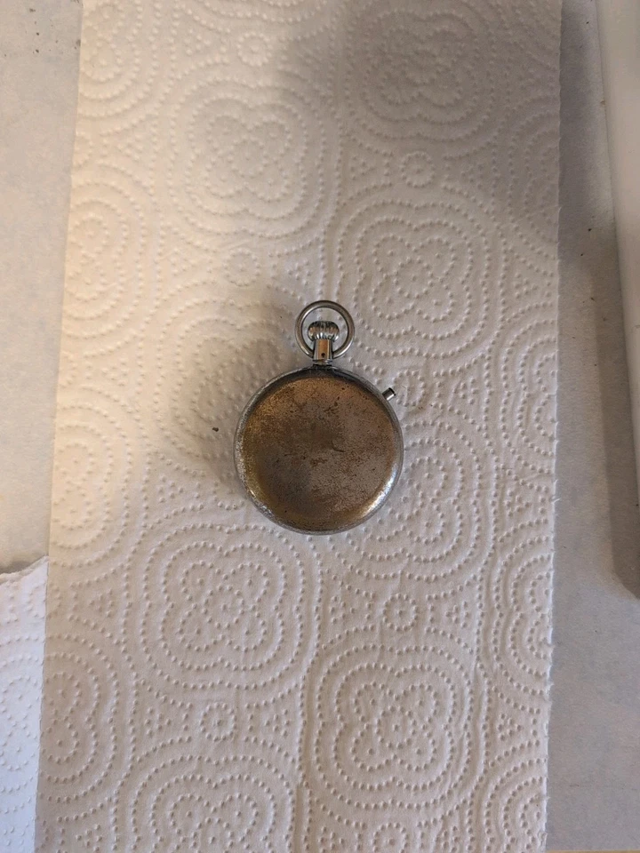 Cronómetro vintage Chesterfield WATCH CO ANTIMAGNÉTICO hecho en Suiza, en muy buen estado de funcionamiento Foto 4 de 4