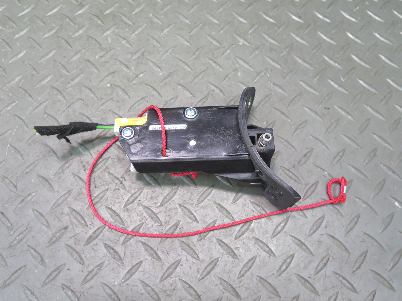 2008-2019 MASERATI GRANTURISMO M145 FUEL TANK FILLER ACTUATOR MOTOR