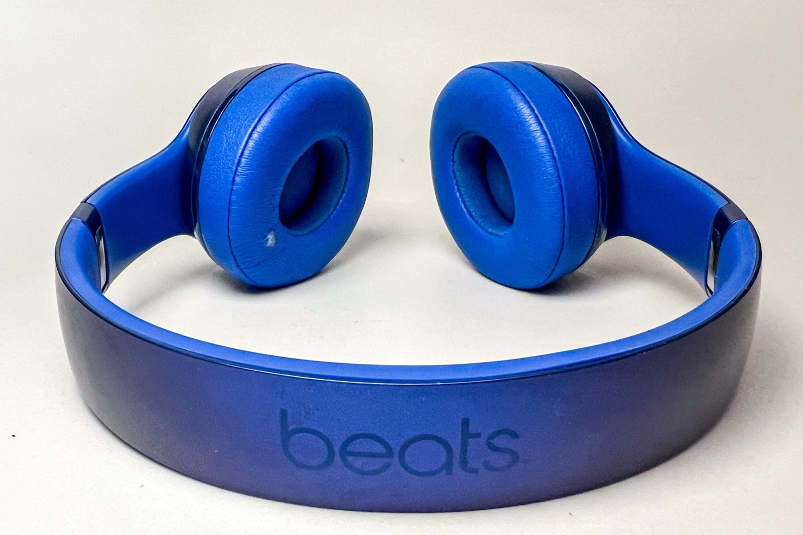 Beats by Dr. Dre Solo B0518 Headband Headphones Blue Ear-Cup Over-Ear Wired