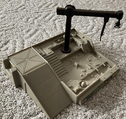 Vintage Kenner 1983 ROTJ Star Wars Jabba the Hutt Dungeon Play set  Rare Tan