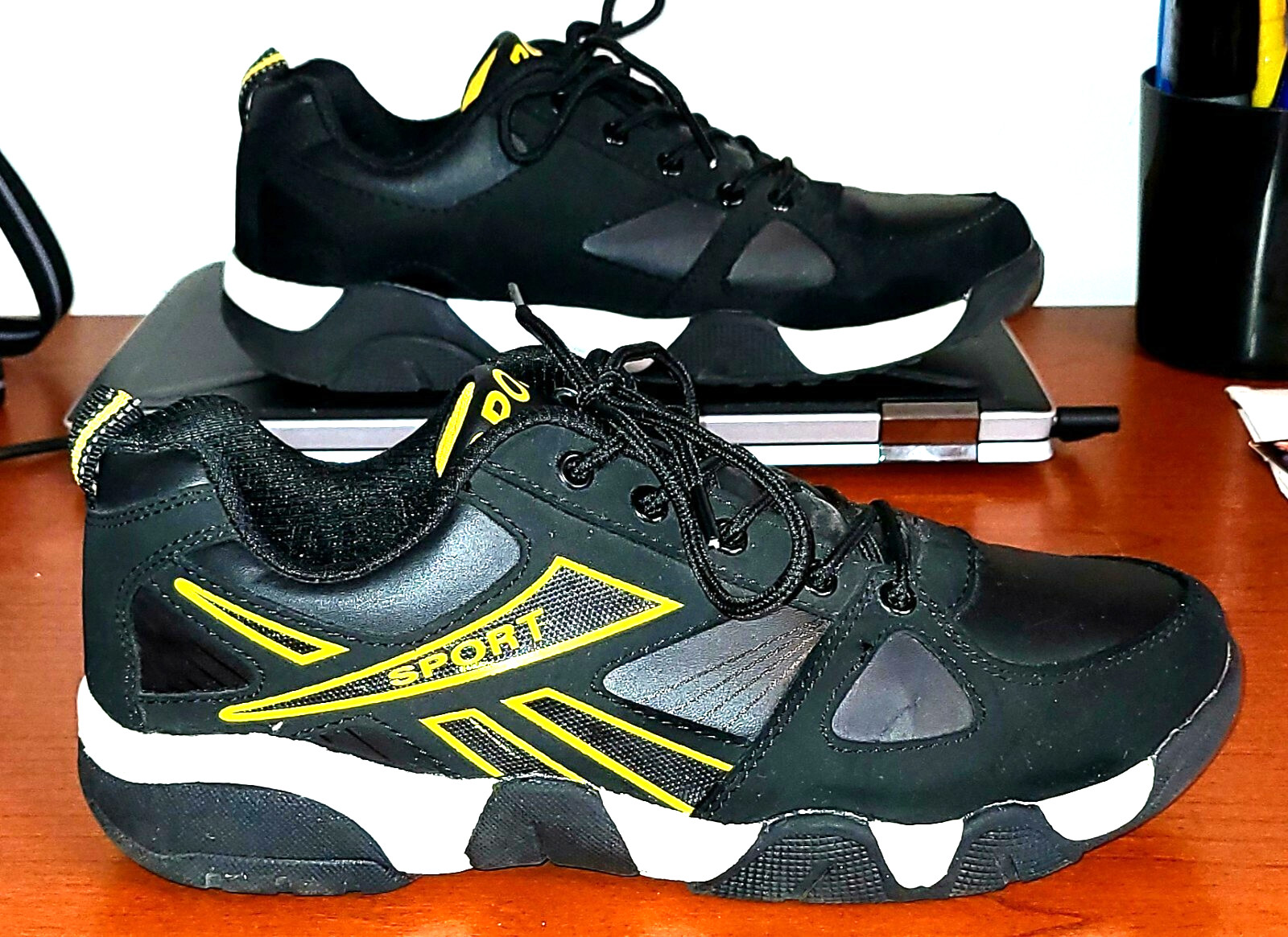 Women's Hiking Shoes Sz.10 Sport Running Fashion Athletic Jogging Sneakers