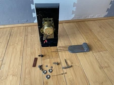 Synchron Electric Clock Motor model  A43RA  3-71  610 Tested  Movement Working