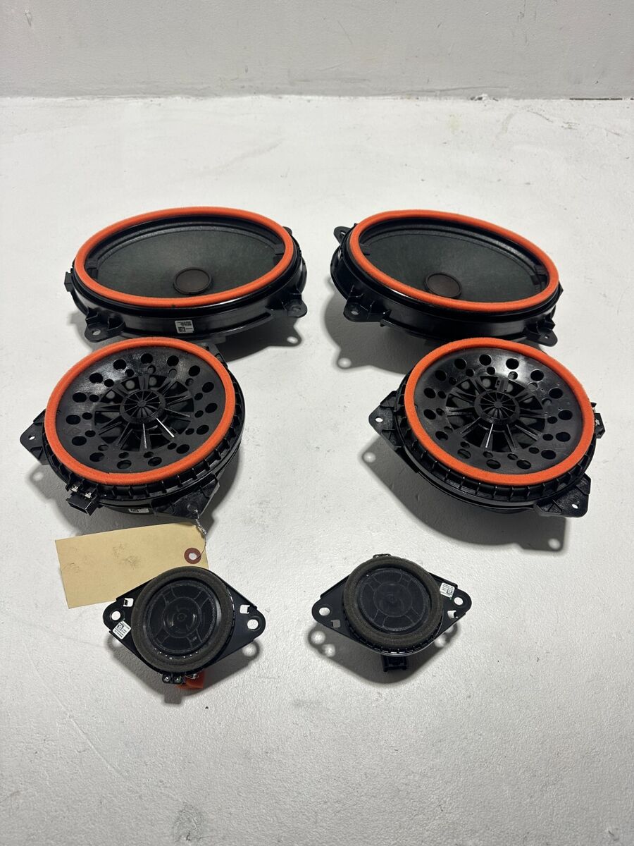 s-l1200.jpg s-l1200.jpg