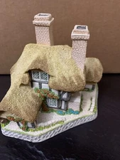 David Winter Moonlight Haven Cottage. 1991. British Handmade 