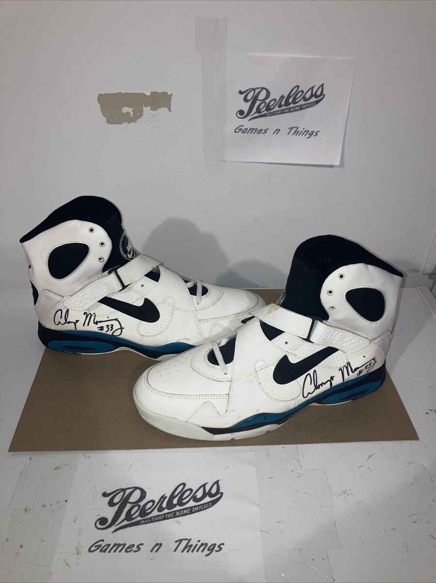Alonzo Mourning Autographed Miami Heat size 17 NIKE Force Air NBA