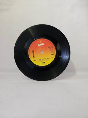 David Essex - Hold Me Close / Good Ol Rock And Roll - 7 Inch Vinyl Record