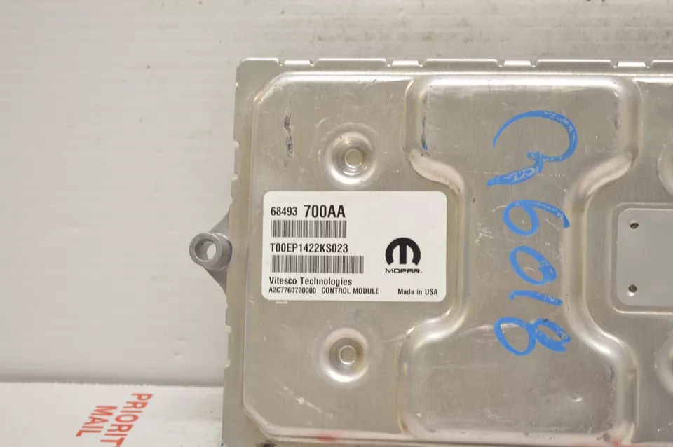 Unidad de módulo de control del motor Jeep Compass 2022 22 2,4 L 68493700AA Ecm G66 050 Foto 3 de 4