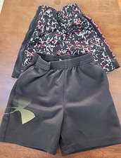 2 Pair Of Size 2T Boy's Under Armour Shorts T16
