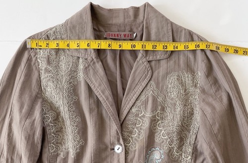 Johnny Was Y2K Blazer Women L Tan Paisley Embroidered Boho Pockets Buttoned - Picture 3 of 8