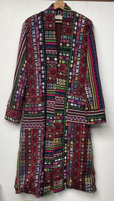 GARDENBELLA SHOP Womens M/L Embroidered Fabric Hippie Bohemian Duster Coat