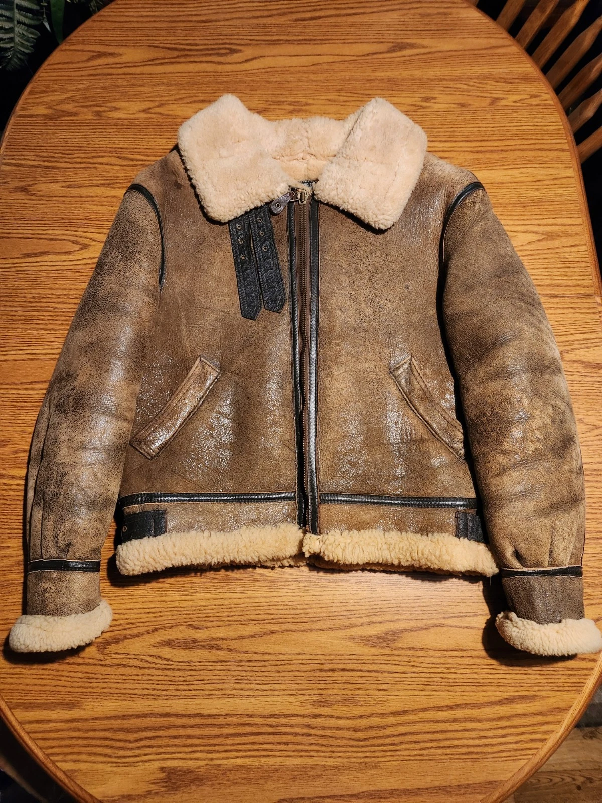 AVIREX B3 BOMBER SHEARLING JACKET Sz 42 AC-17755 Made In USA, GUC image 2
