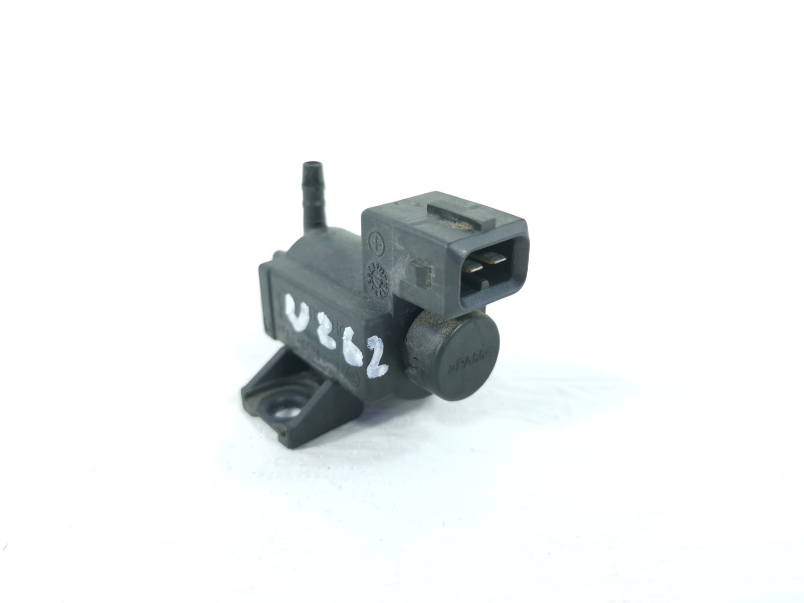 MASERATI Levante 3.0L AWD 2018  Exhaust Solenoid Vacuum Valve 670002843 OEM