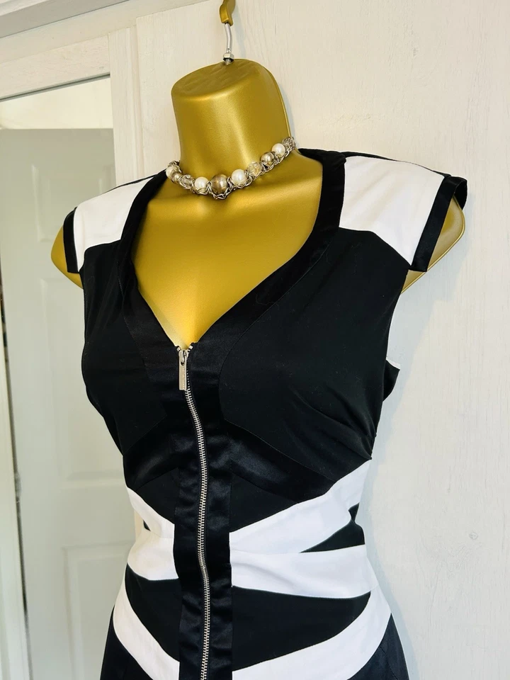 Karen Millen Vintage Black White Cotton Silk Zip Contour Fitted Dress UK 14 - Image 4 of 4