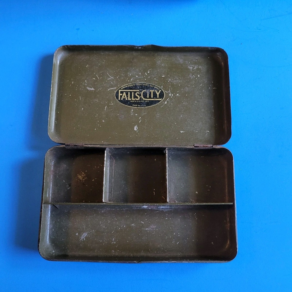 antique pocket tackle box Vintage Falls City Pocket Tackle Box, 7-1/2