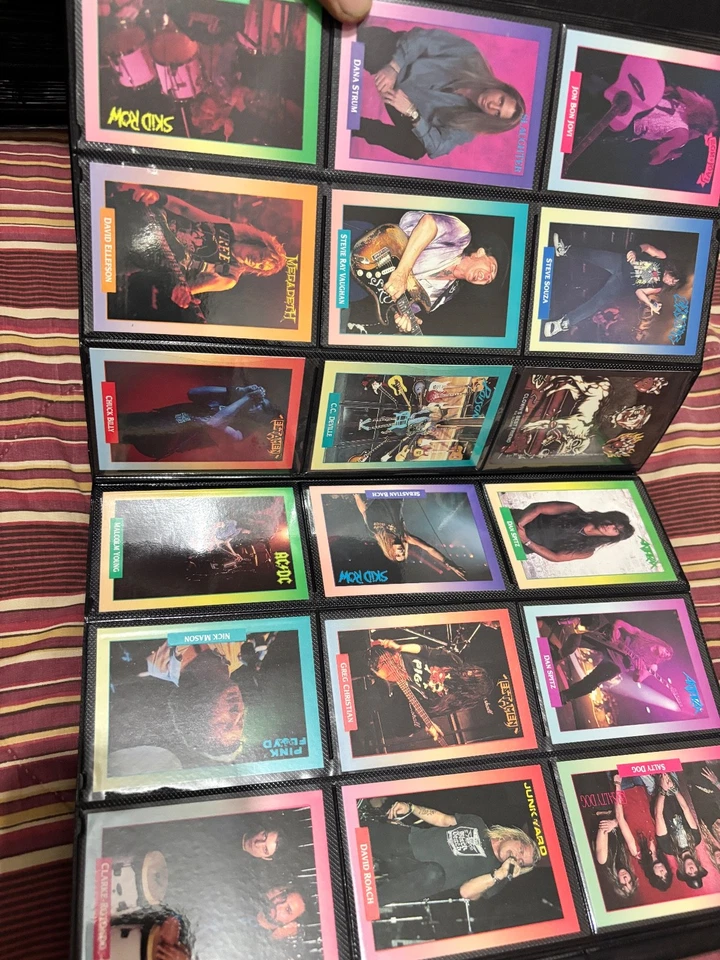 Colección de tarjetas de coleccionista no deportivas Foto 4 de 4