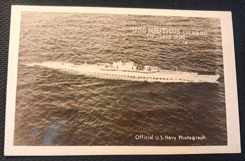 1945 Submarine SS168-N2 USS Nautilus afloat Official US Navy photo PC, used