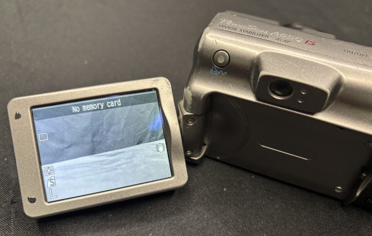 Canon PowerShot A650 IS PC1252 12.1MP Digital Camera 6x Optical