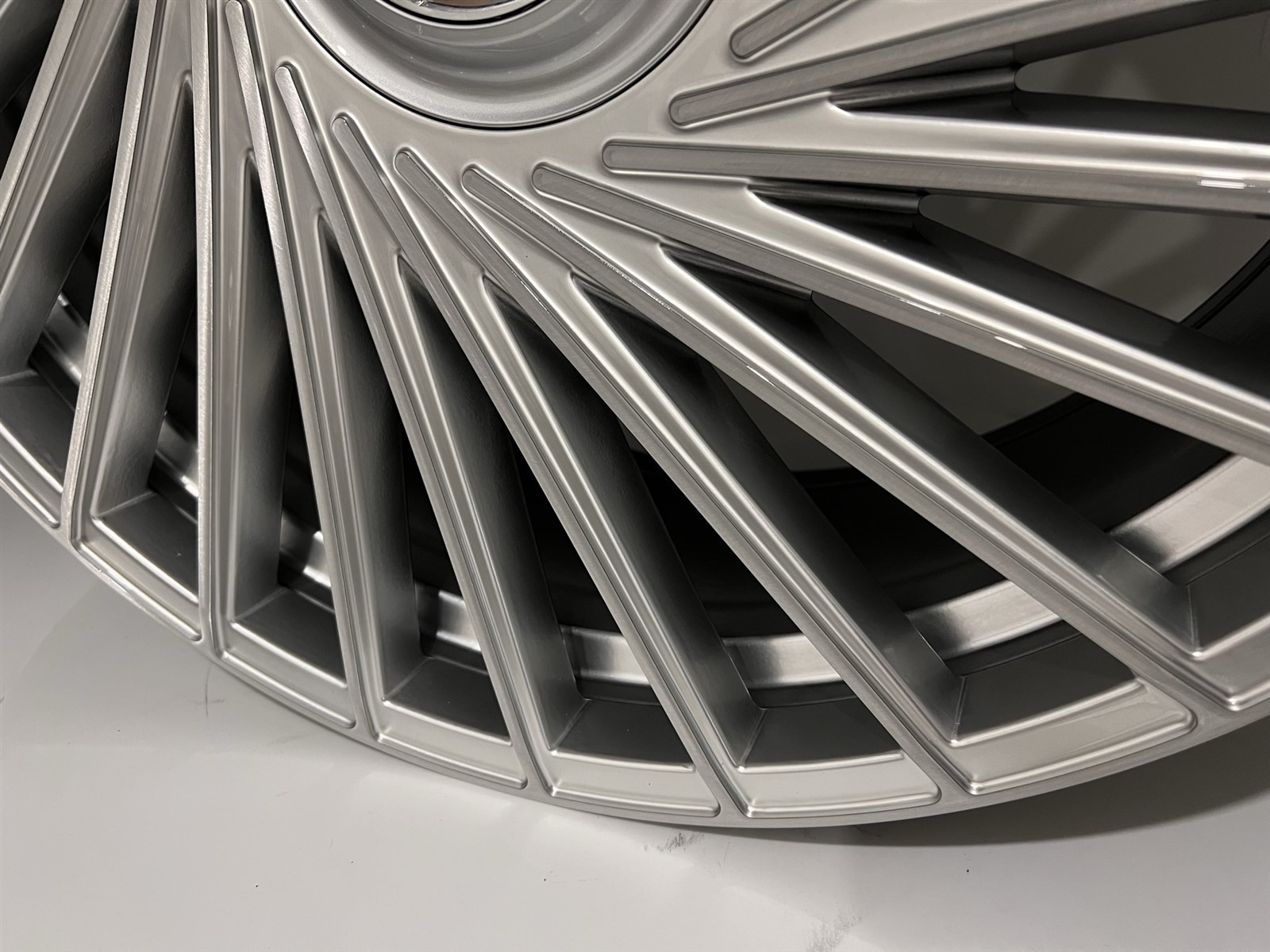RF2 20 inch Silver Rim fits Ferrari F12 2012