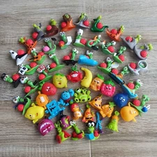 A large lot of Bob snail figurines Extra Kinder Surprise, 5 complete collections