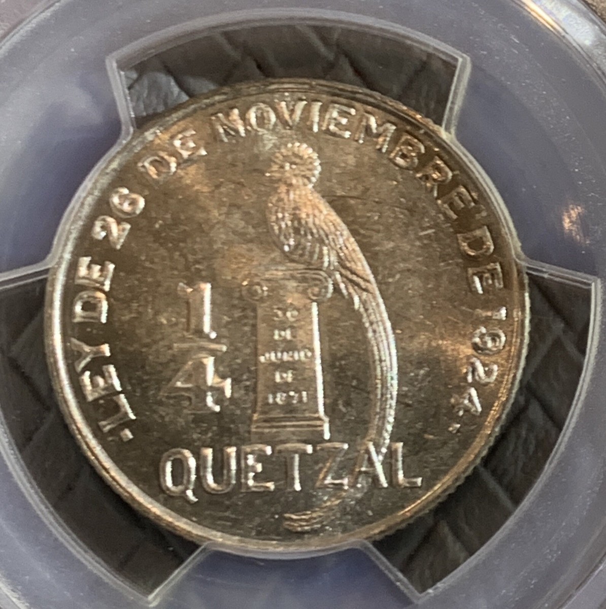 DMC Quetzal ケツァール　Revival Series GUATEMALA. 1/4 Quetzal, 1949/8. PCGS MS-65. KM-243.2