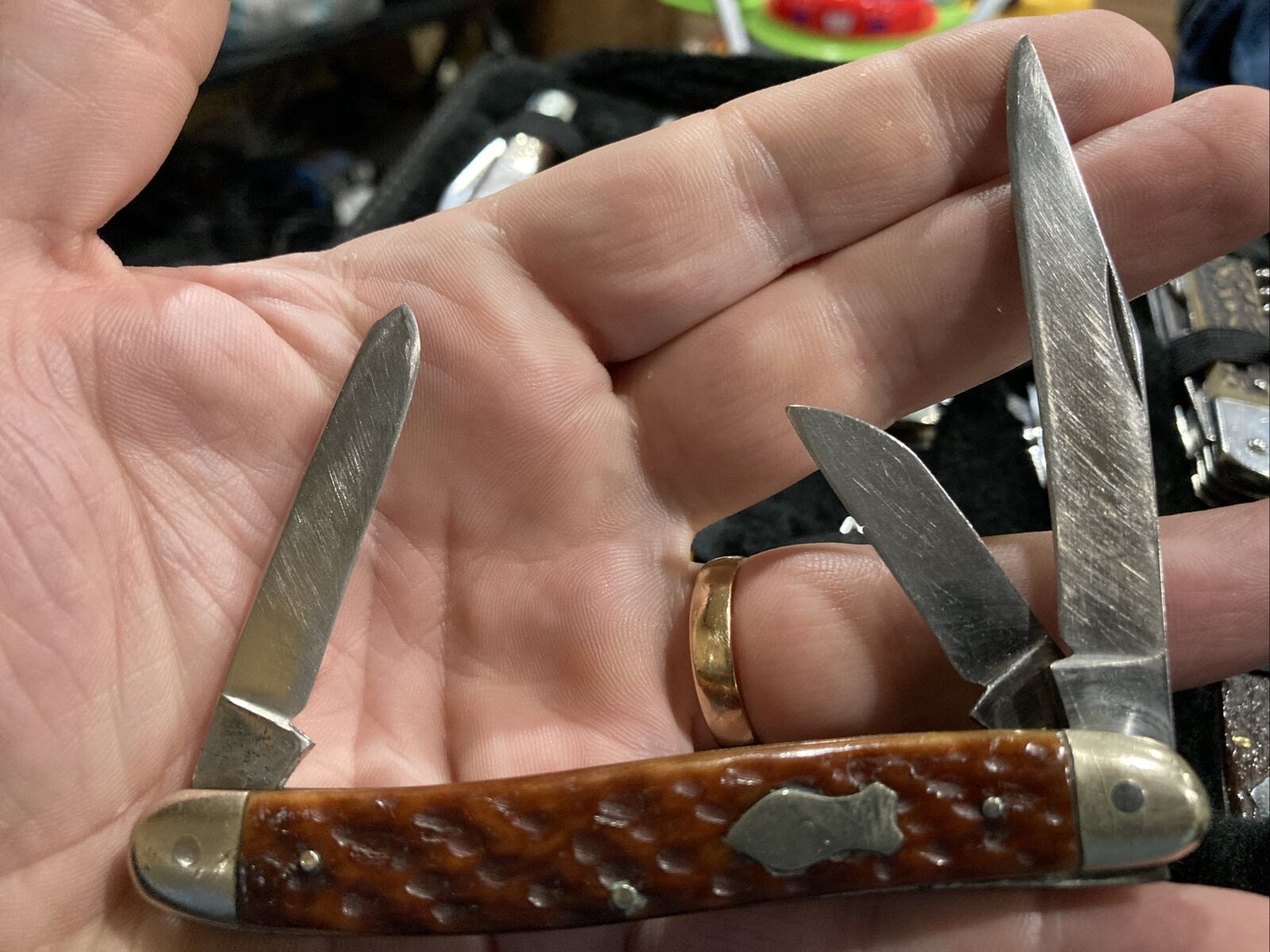 GERMAN EYE BRAND RUSTLESS RED STOCKMAN POCKET KNIFE USED